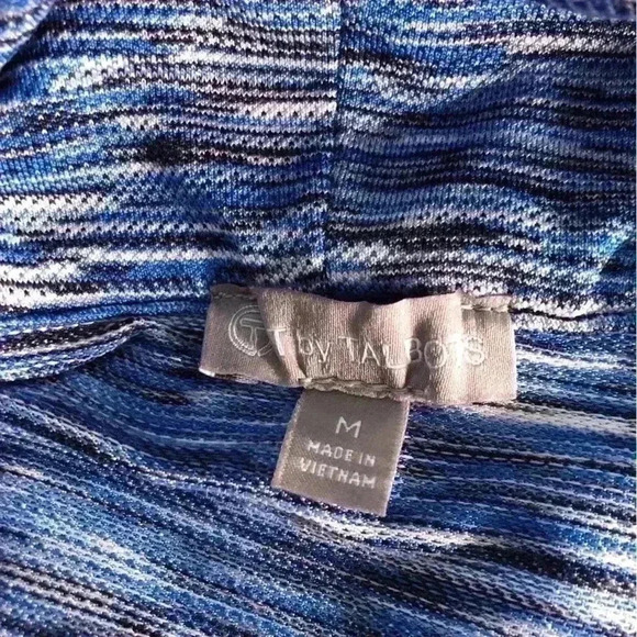 T by Talbots Women’s Medium Blue Marbled Active Wear Blouse Drawstring Neck - Picture 5 of 6